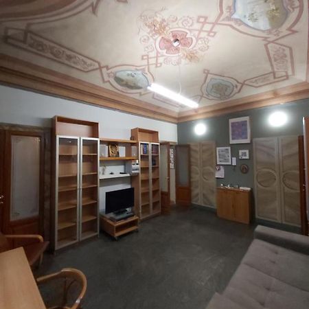 Appartamento Pallavicino Nel Centro Storico Di Cremona Kültér fotó