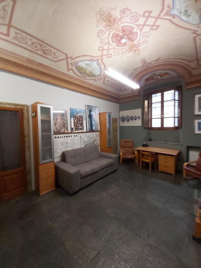 Appartamento Pallavicino Nel Centro Storico Di Cremona Kültér fotó
